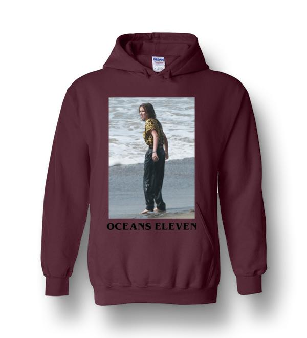 Millie Bobby Brown Oceans Eleven Stranger Things Season 3 Heavy Blend Hoodie Dreamstees Com Amazon Best Seller T Shirts